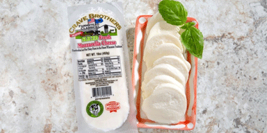 FSR Magazine: Crave Brothers Introduces Sliced Fresh Mozzarella Logs